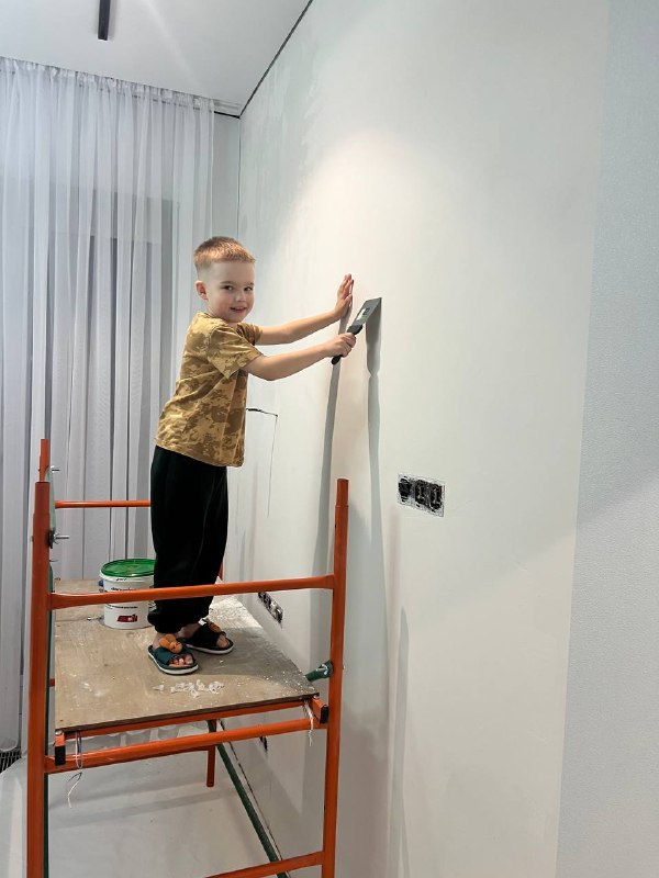 P.S. На фото наш прораб. Опыт работы 30+