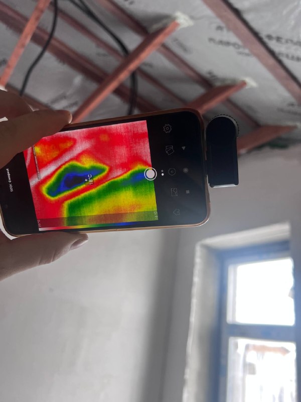 🌟 Зима стучится в стены: ищем «дырки» в